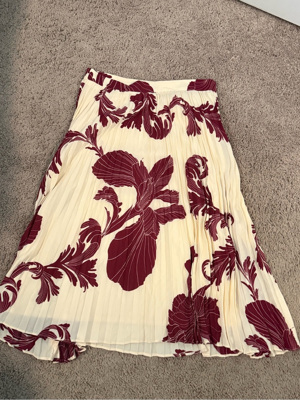 Express skirt  and Pleated Floral Midi Skirt